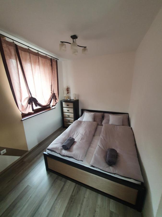 Krisi Apartman Hajduszoboszlo Bagian luar foto